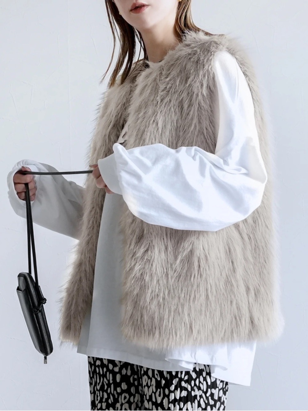 dylan Light Gray Faux Fur Trim Hoodie Vest Small